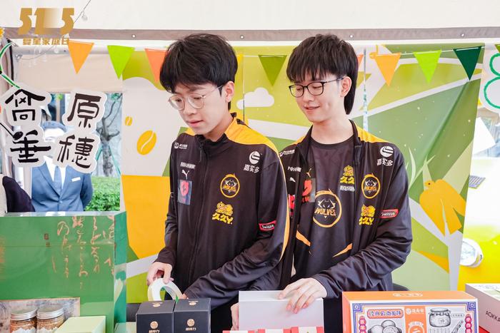 狼队大胜，全队合力取得胜利晋级下一轮的简单介绍